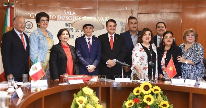 New Mexico-Vietnam Friendship Parliamentary Group debuts